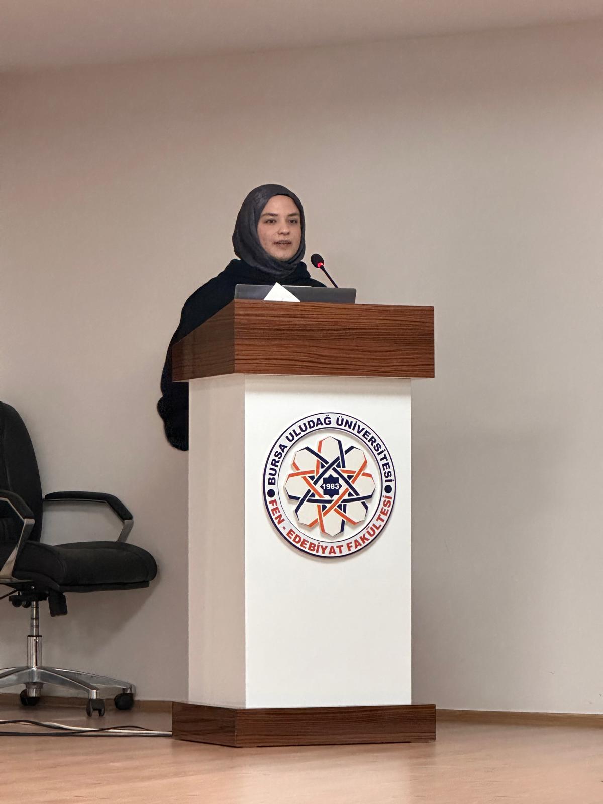 Bölümümüz 1. Sınıf Öğrencilerine Önlük Giyme Töreni Düzenlendi
